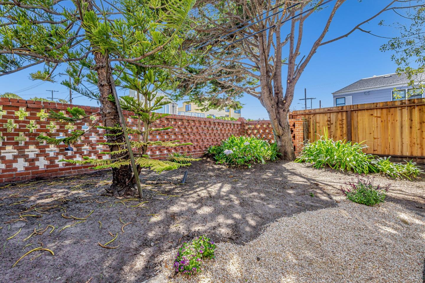 Detail Gallery Image 8 of 51 For 2310 Wawona St, San Francisco,  CA 94116 - 4 Beds | 3 Baths