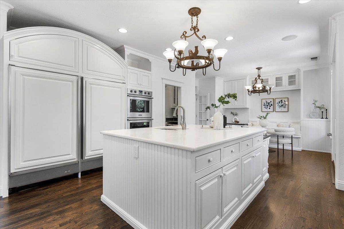Detail Gallery Image 22 of 77 For 530 Arboleda Dr, Los Altos,  CA 94024 - 5 Beds | 3/1 Baths