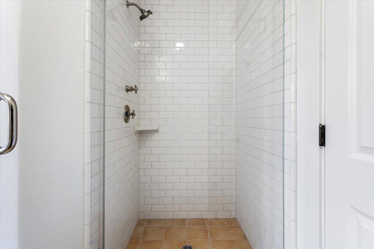Detail Gallery Image 34 of 77 For 530 Arboleda Dr, Los Altos,  CA 94024 - 5 Beds | 3/1 Baths