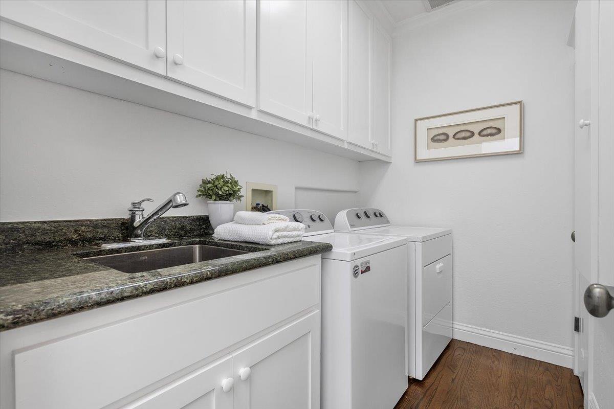 Detail Gallery Image 51 of 77 For 530 Arboleda Dr, Los Altos,  CA 94024 - 5 Beds | 3/1 Baths