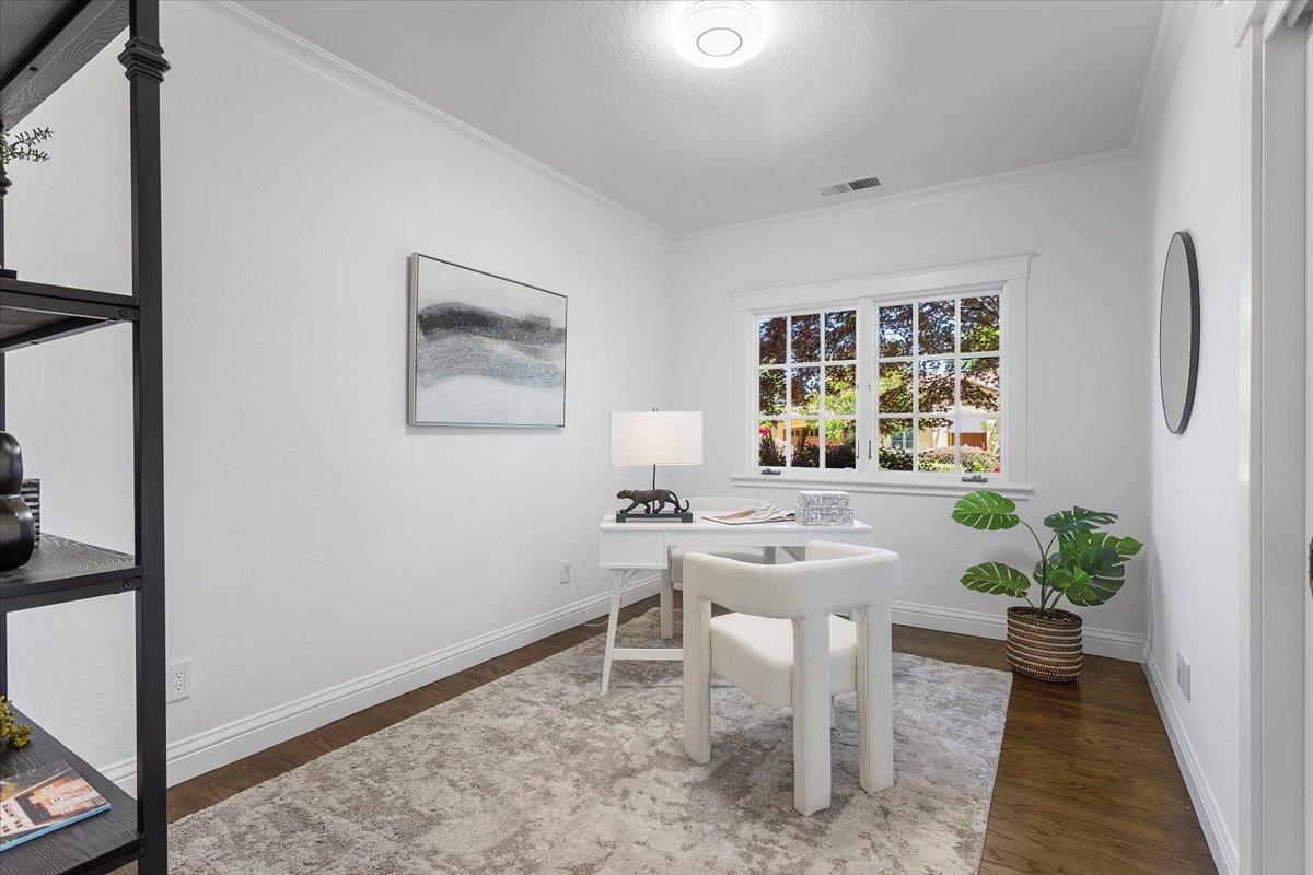 Detail Gallery Image 57 of 77 For 530 Arboleda Dr, Los Altos,  CA 94024 - 5 Beds | 3/1 Baths