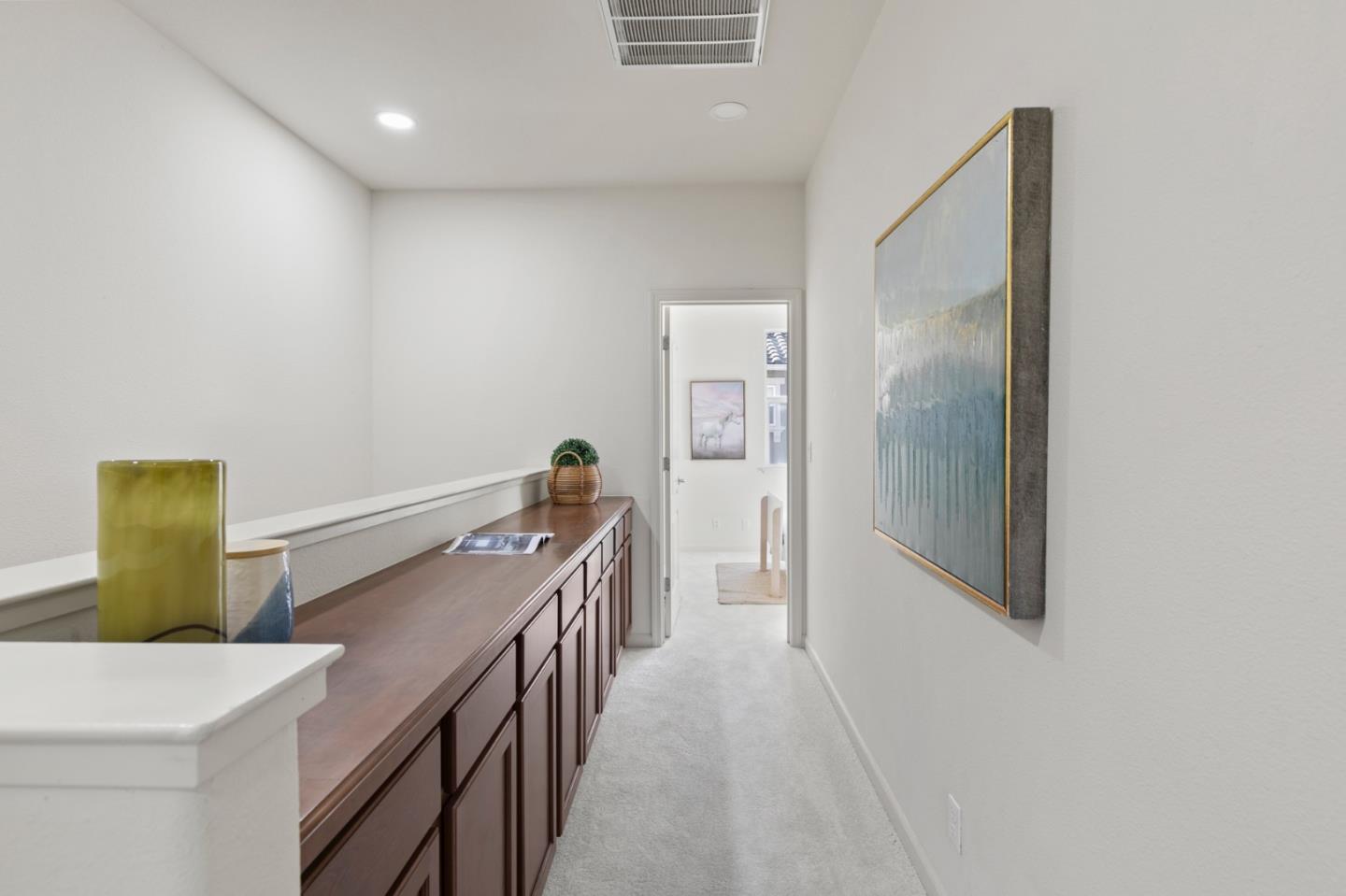 Detail Gallery Image 15 of 35 For 2192 Beech Cir, San Jose,  CA 95131 - 3 Beds | 3/1 Baths