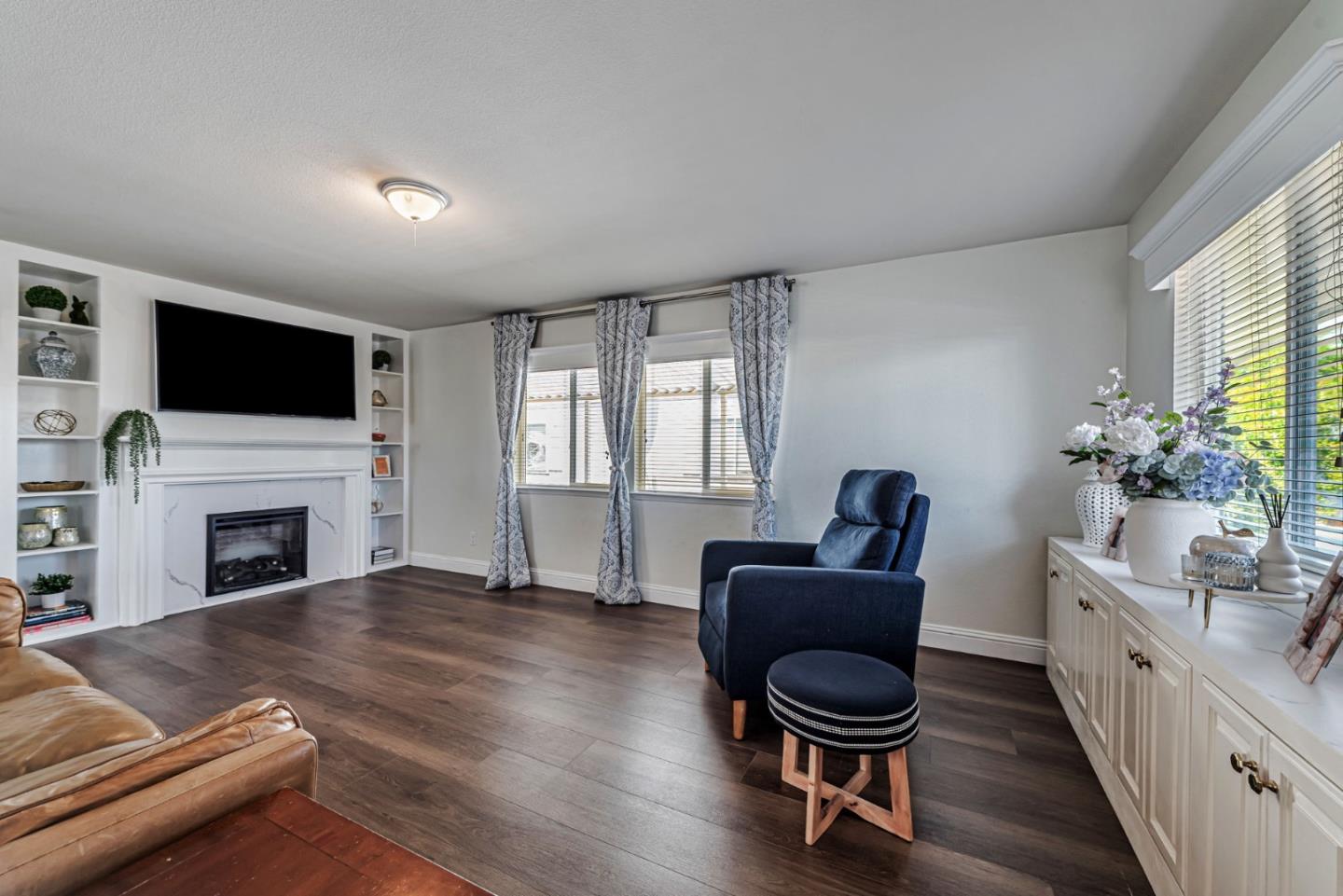 Detail Gallery Image 7 of 27 For 2151 Oakland #510,  San Jose,  CA 95131 - 3 Beds | 2 Baths