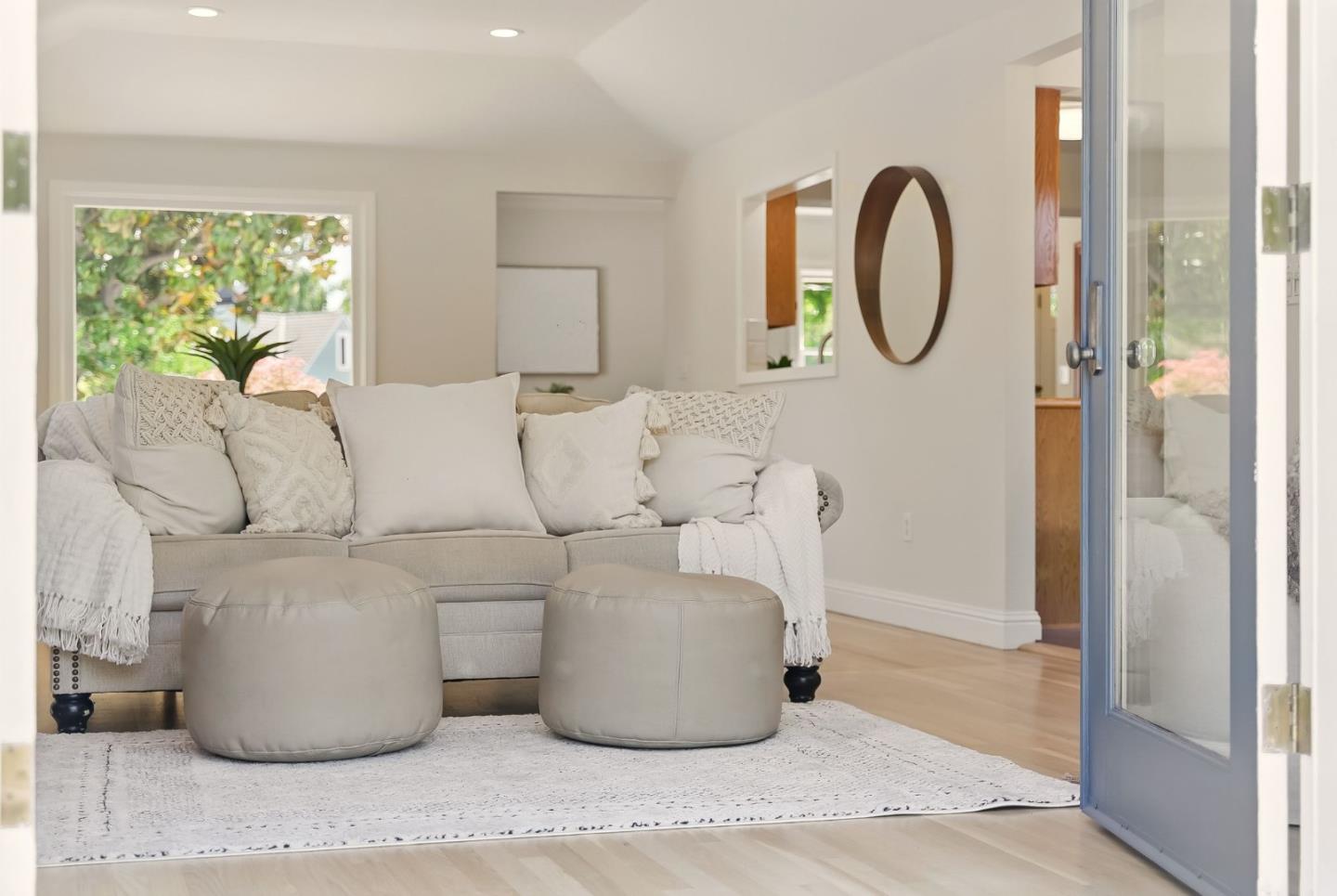Detail Gallery Image 50 of 64 For 935 Chabrant Way, San Jose,  CA 95125 - 3 Beds | 2 Baths