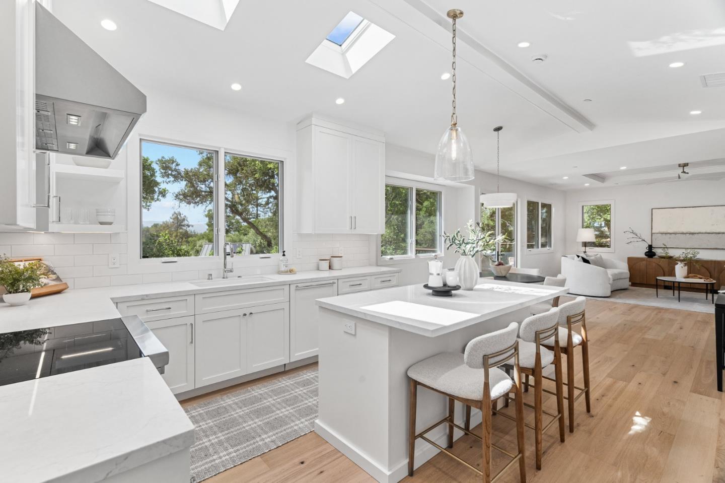 Detail Gallery Image 3 of 42 For 17119 Crescent Dr, Los Gatos,  CA 95030 - 3 Beds | 3 Baths