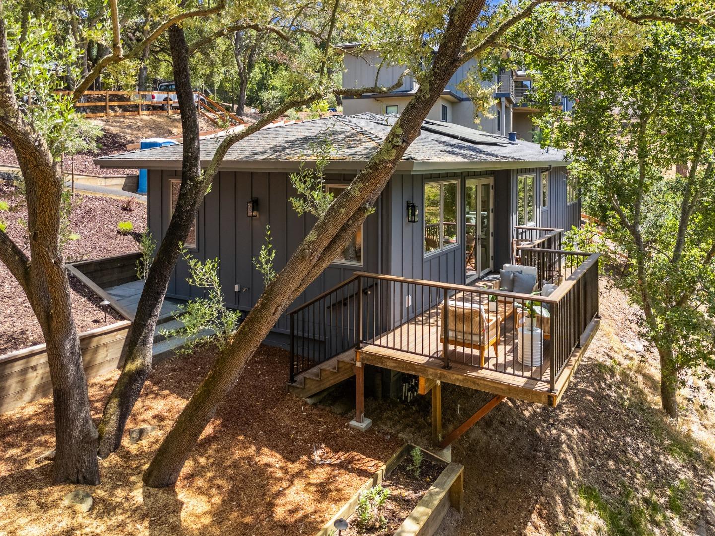 Detail Gallery Image 35 of 42 For 17119 Crescent Dr, Los Gatos,  CA 95030 - 3 Beds | 3 Baths