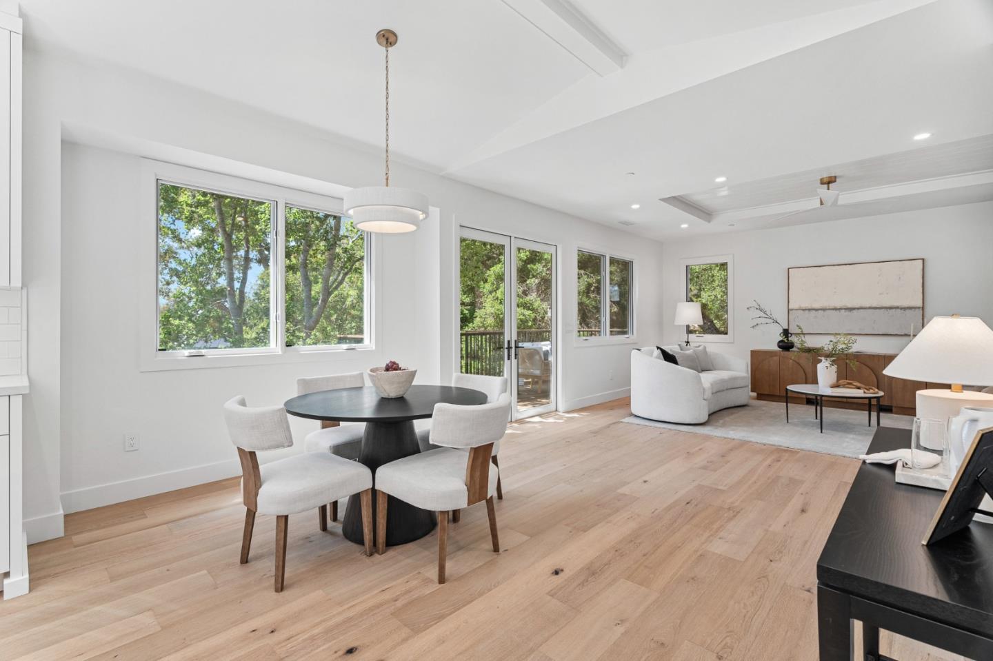 Detail Gallery Image 9 of 42 For 17119 Crescent Dr, Los Gatos,  CA 95030 - 3 Beds | 3 Baths