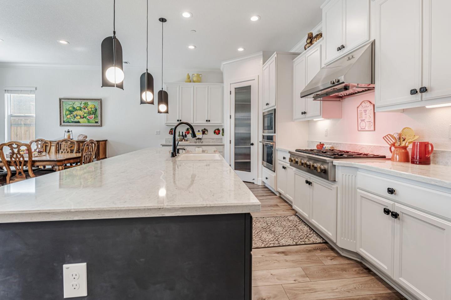 Detail Gallery Image 15 of 44 For 216 Bloomingdale St, Manteca,  CA 95337 - 3 Beds | 2 Baths