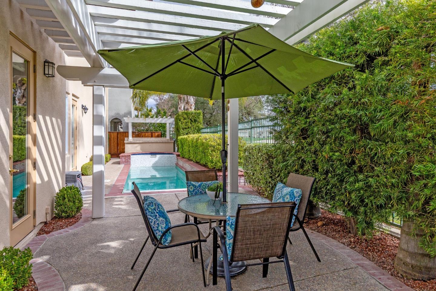 Detail Gallery Image 32 of 52 For 1959 St Andrews, Gilroy,  CA 95020 - 4 Beds | 3 Baths