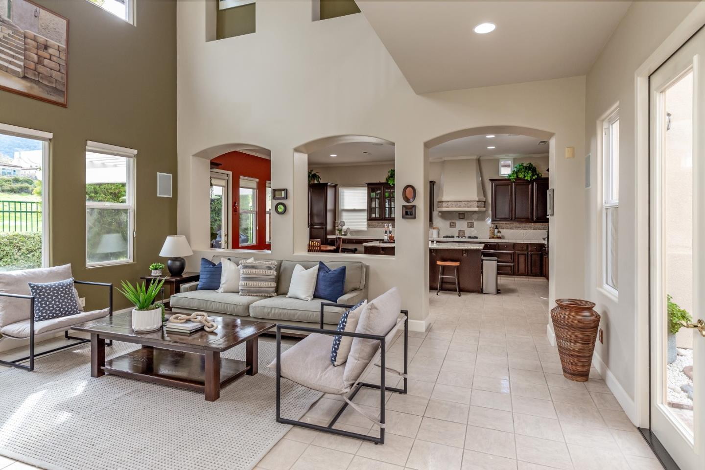 Detail Gallery Image 7 of 52 For 1959 St Andrews, Gilroy,  CA 95020 - 4 Beds | 3 Baths