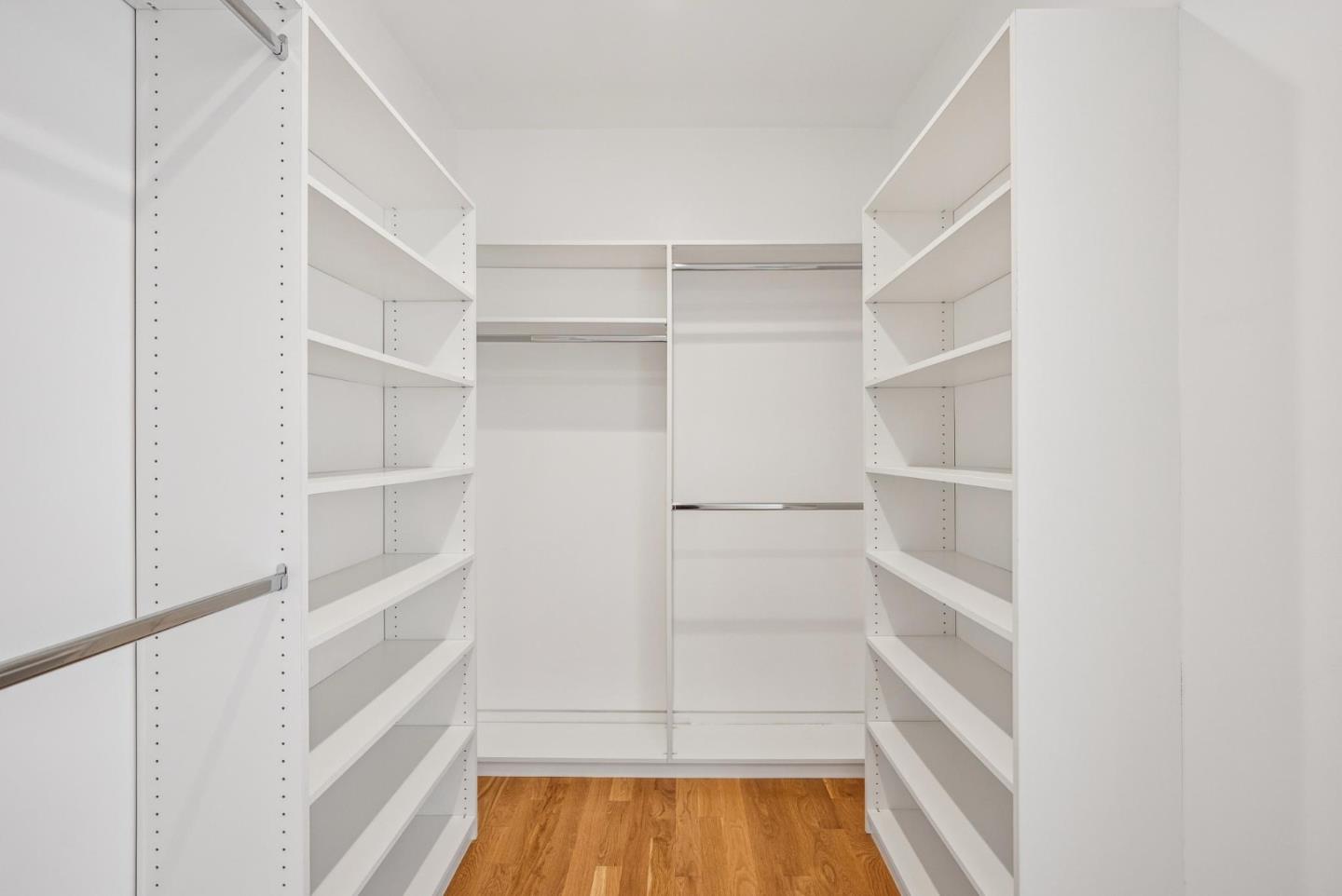 Detail Gallery Image 58 of 78 For 1 Millbrae Cir, Millbrae,  CA 94030 - 6 Beds | 4 Baths