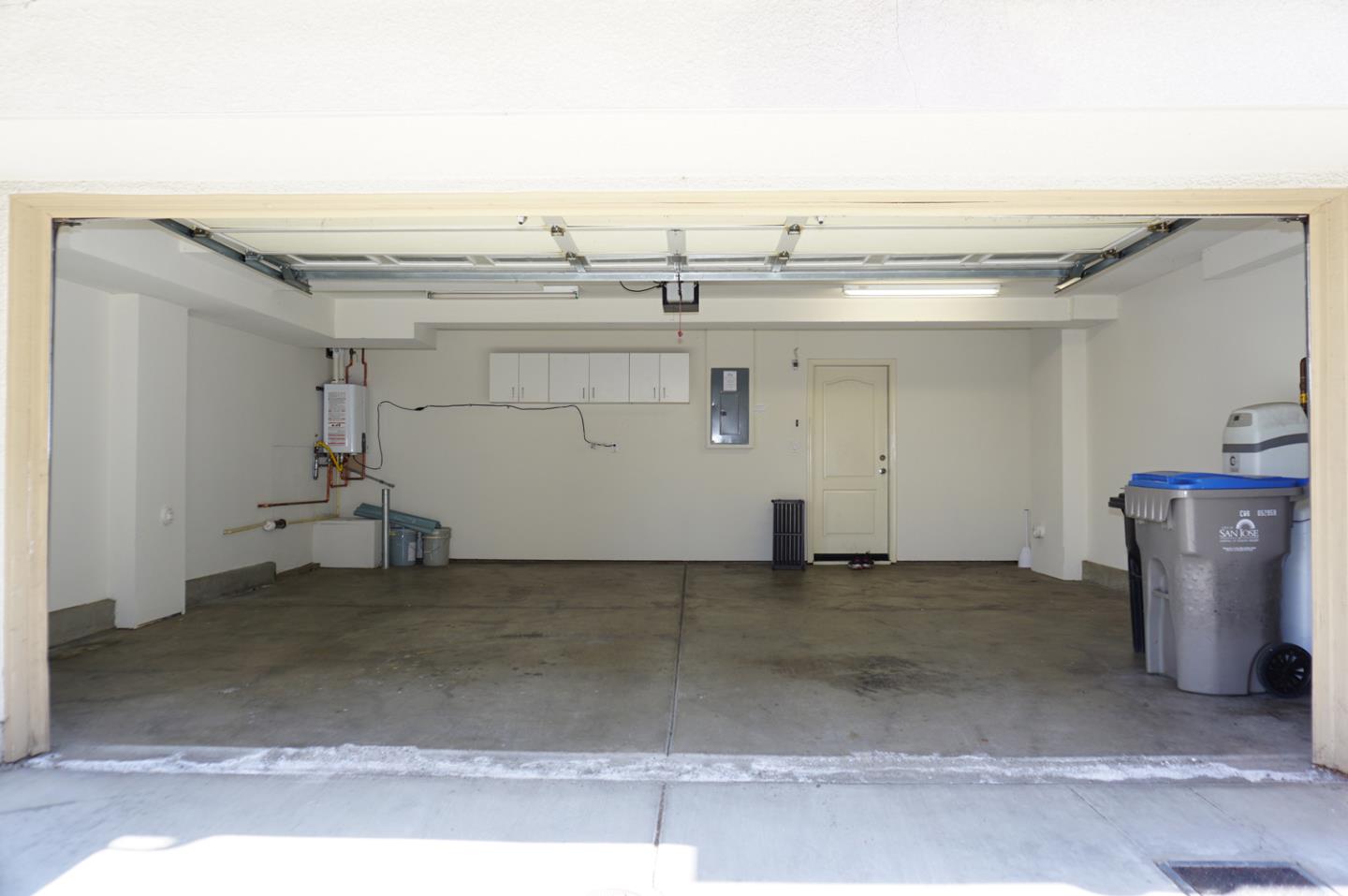 Detail Gallery Image 36 of 39 For 1710 Salamoni Ct, San Jose,  CA 95133 - 4 Beds | 2/1 Baths
