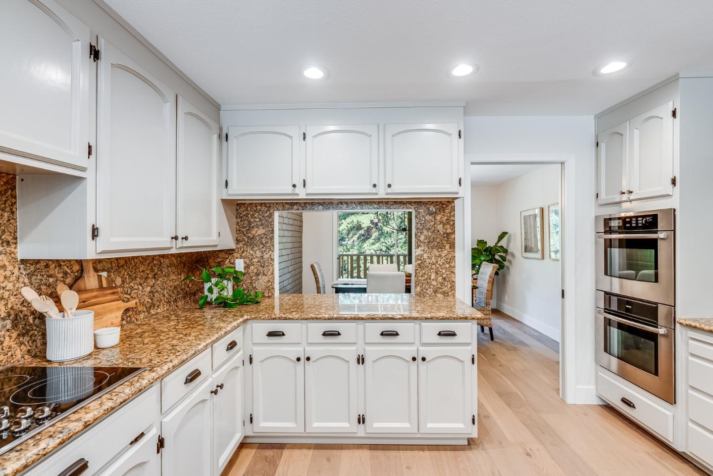 Detail Gallery Image 13 of 50 For 140 Echo Ridge Ln, Soquel,  CA 95073 - 4 Beds | 3 Baths