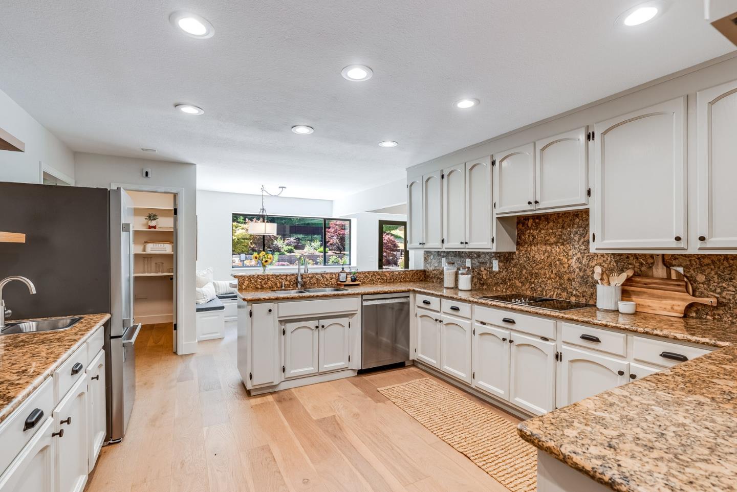 Detail Gallery Image 14 of 50 For 140 Echo Ridge Ln, Soquel,  CA 95073 - 4 Beds | 3 Baths