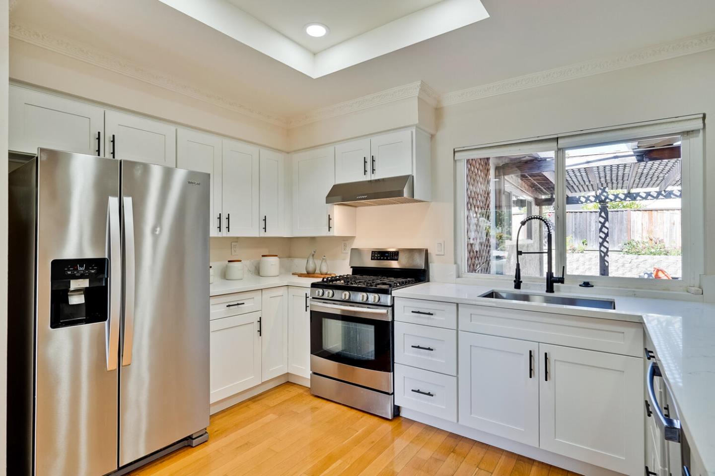 Detail Gallery Image 11 of 35 For 6940 Windsor Way, San Jose,  CA 95129 - 4 Beds | 2 Baths