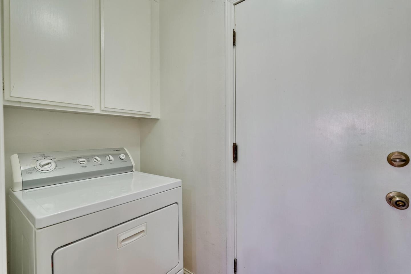 Detail Gallery Image 28 of 35 For 6940 Windsor Way, San Jose,  CA 95129 - 4 Beds | 2 Baths