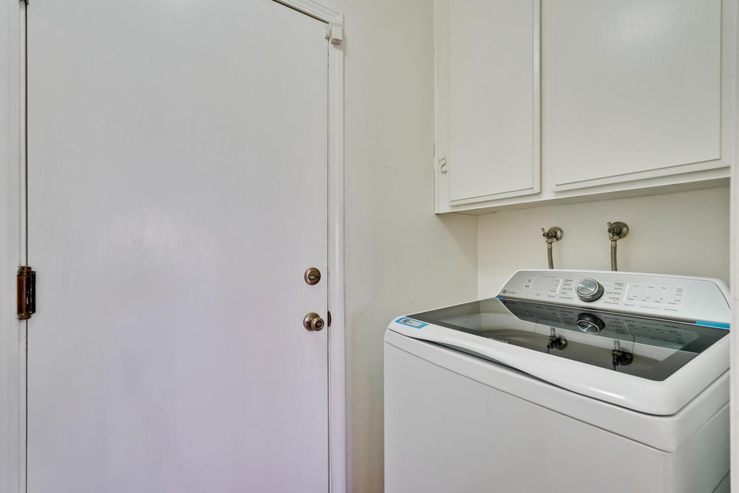Detail Gallery Image 29 of 35 For 6940 Windsor Way, San Jose,  CA 95129 - 4 Beds | 2 Baths