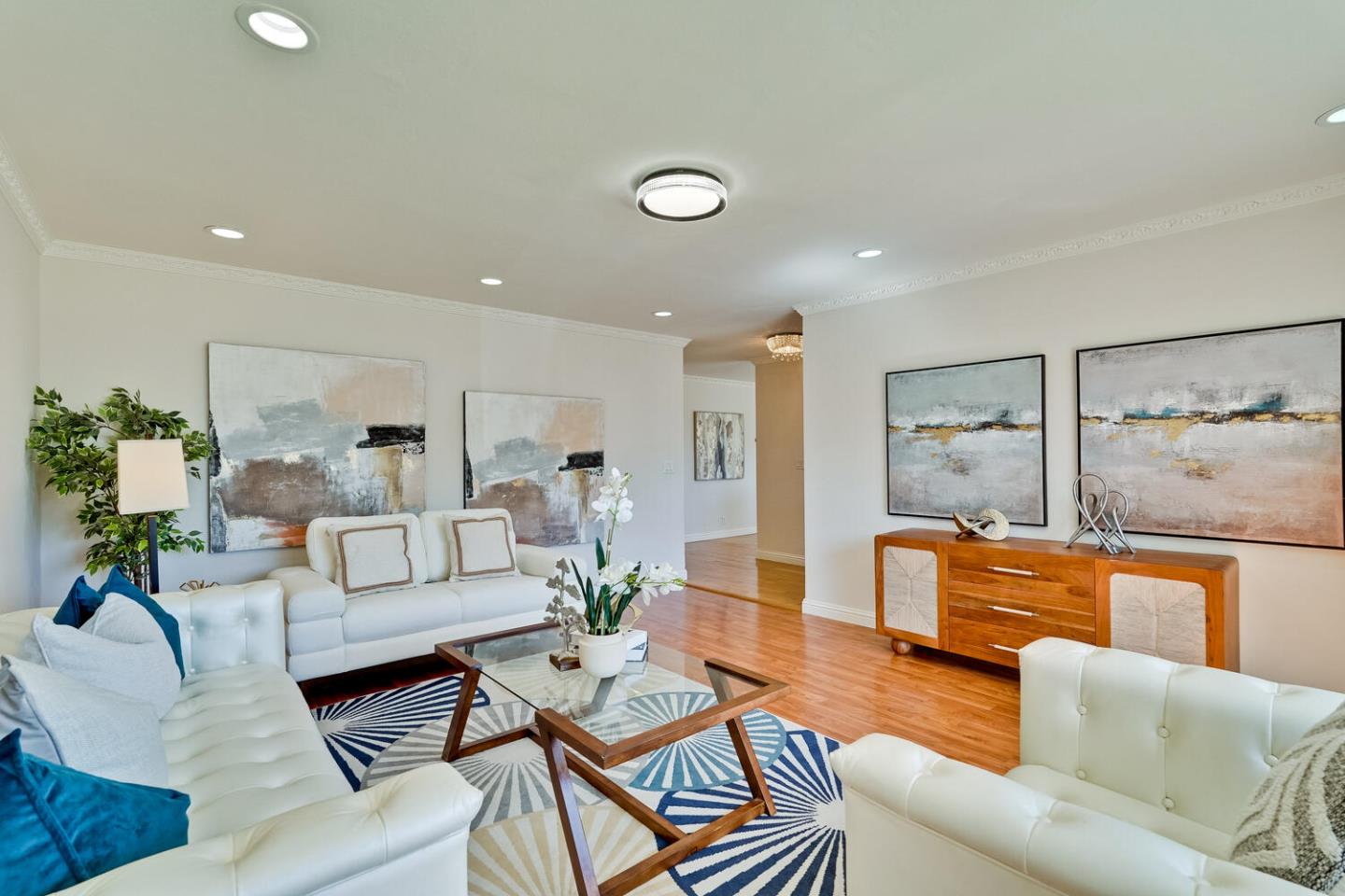 Detail Gallery Image 4 of 35 For 6940 Windsor Way, San Jose,  CA 95129 - 4 Beds | 2 Baths