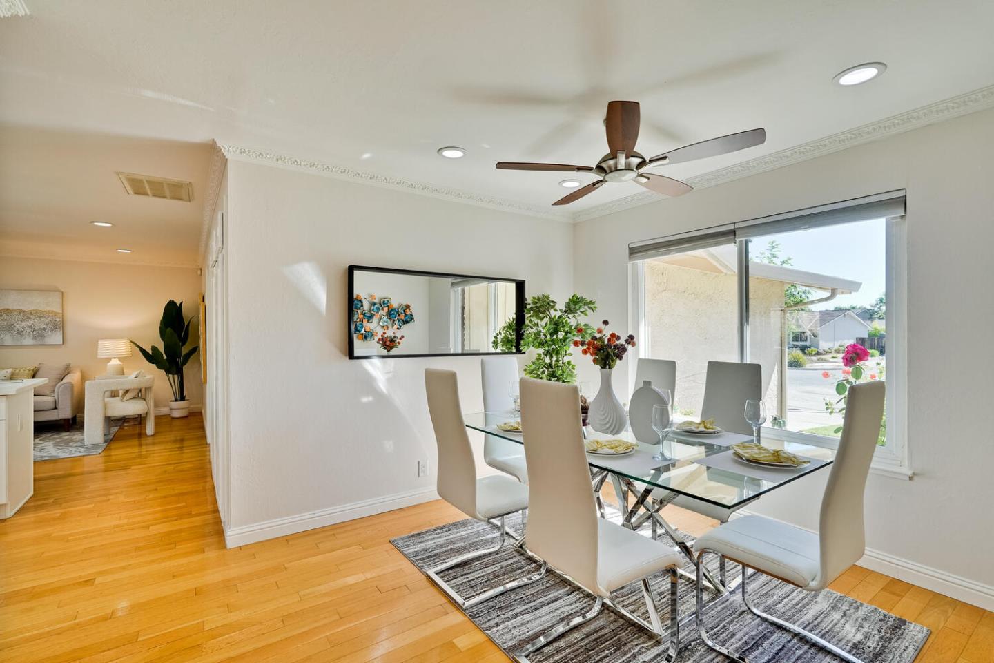 Detail Gallery Image 7 of 35 For 6940 Windsor Way, San Jose,  CA 95129 - 4 Beds | 2 Baths