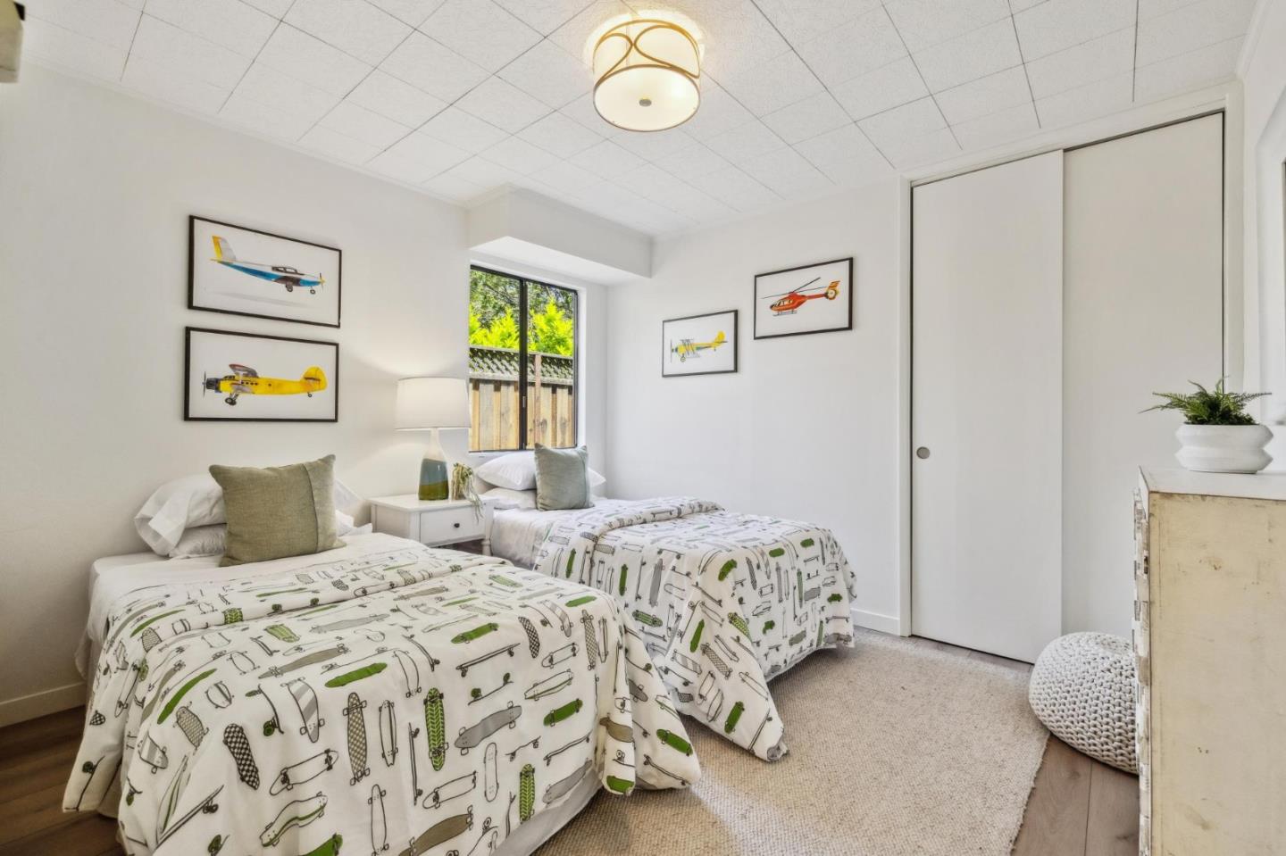 Detail Gallery Image 15 of 41 For 732 Montrose Ave, Palo Alto,  CA 94303 - 5 Beds | 2 Baths