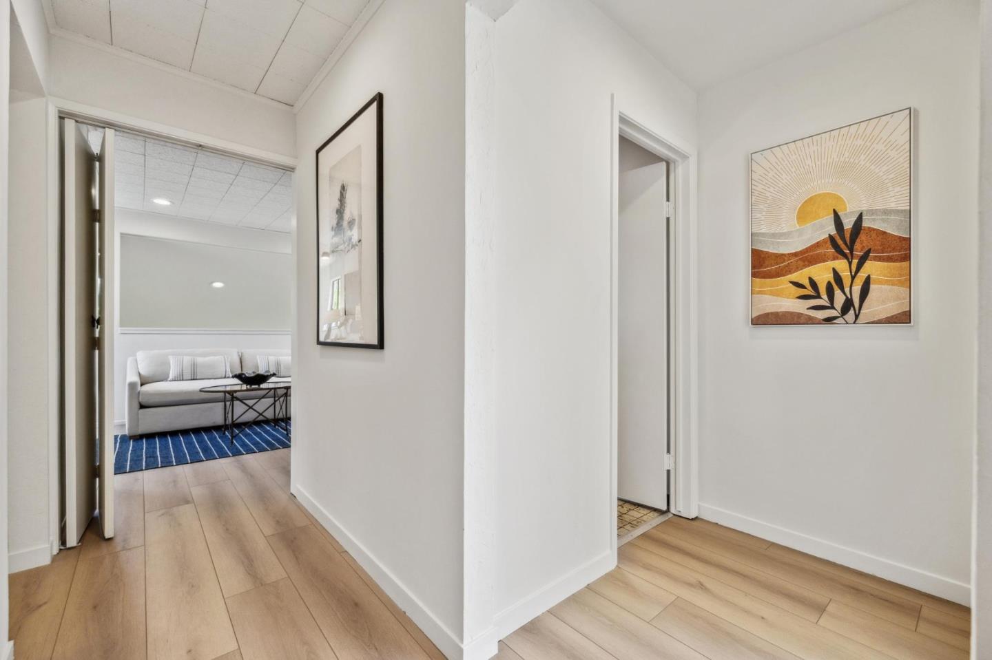 Detail Gallery Image 20 of 41 For 732 Montrose Ave, Palo Alto,  CA 94303 - 5 Beds | 2 Baths