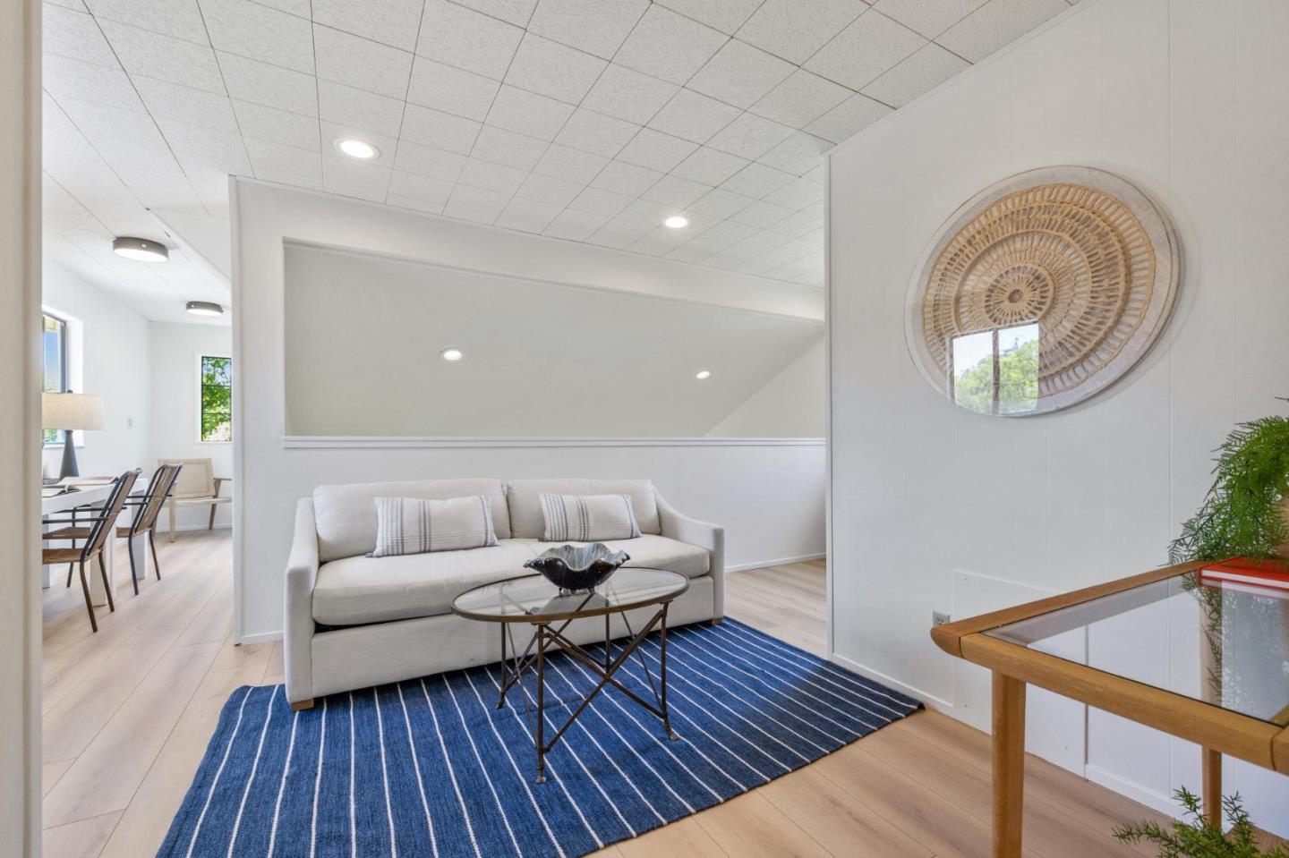 Detail Gallery Image 21 of 41 For 732 Montrose Ave, Palo Alto,  CA 94303 - 5 Beds | 2 Baths