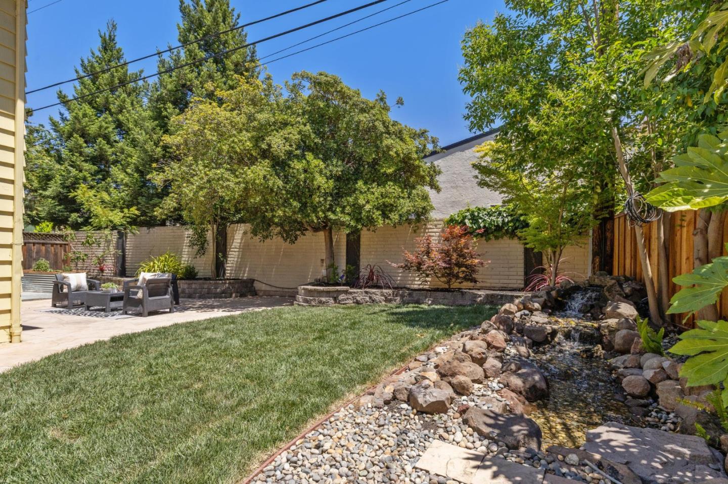 Detail Gallery Image 32 of 41 For 732 Montrose Ave, Palo Alto,  CA 94303 - 5 Beds | 2 Baths