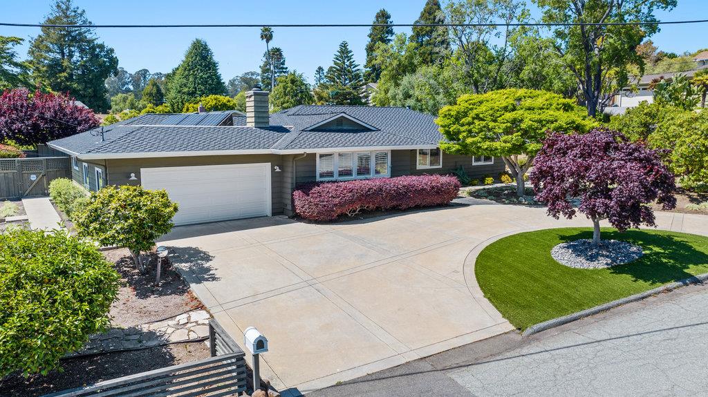 Detail Gallery Image 3 of 34 For 290 Saint Andrews Dr, Aptos,  CA 95003 - 4 Beds | 3 Baths
