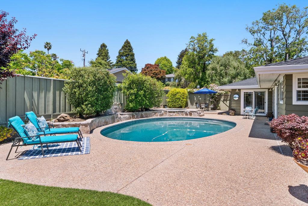 Detail Gallery Image 30 of 34 For 290 Saint Andrews Dr, Aptos,  CA 95003 - 4 Beds | 3 Baths