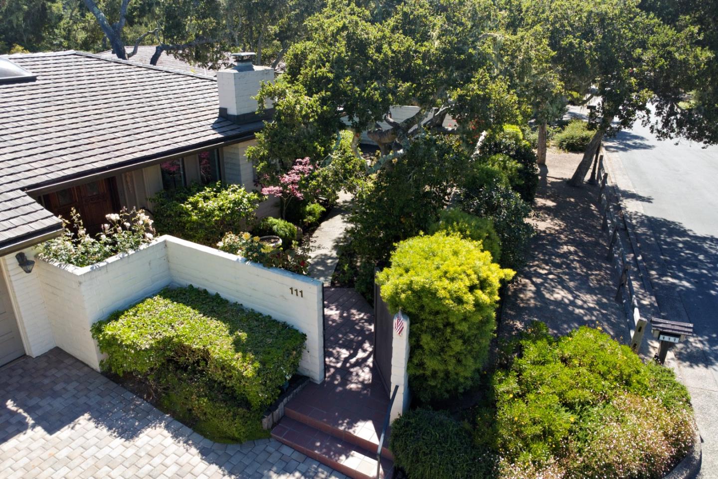 Detail Gallery Image 25 of 34 For 111 Littlefield Rd, Monterey,  CA 93940 - 3 Beds | 2 Baths