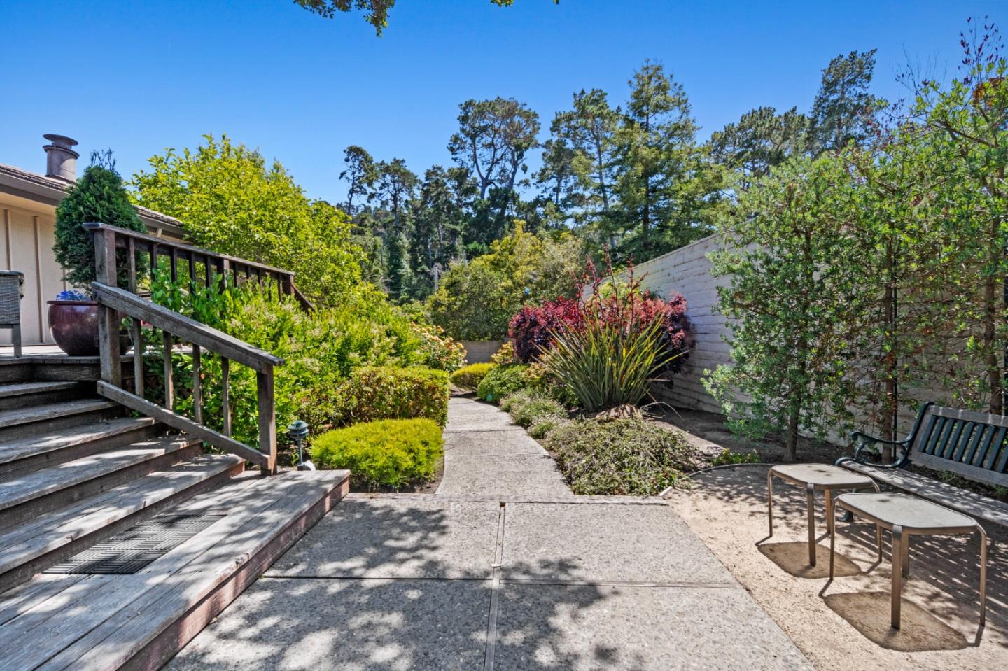 Detail Gallery Image 26 of 34 For 111 Littlefield Rd, Monterey,  CA 93940 - 3 Beds | 2 Baths