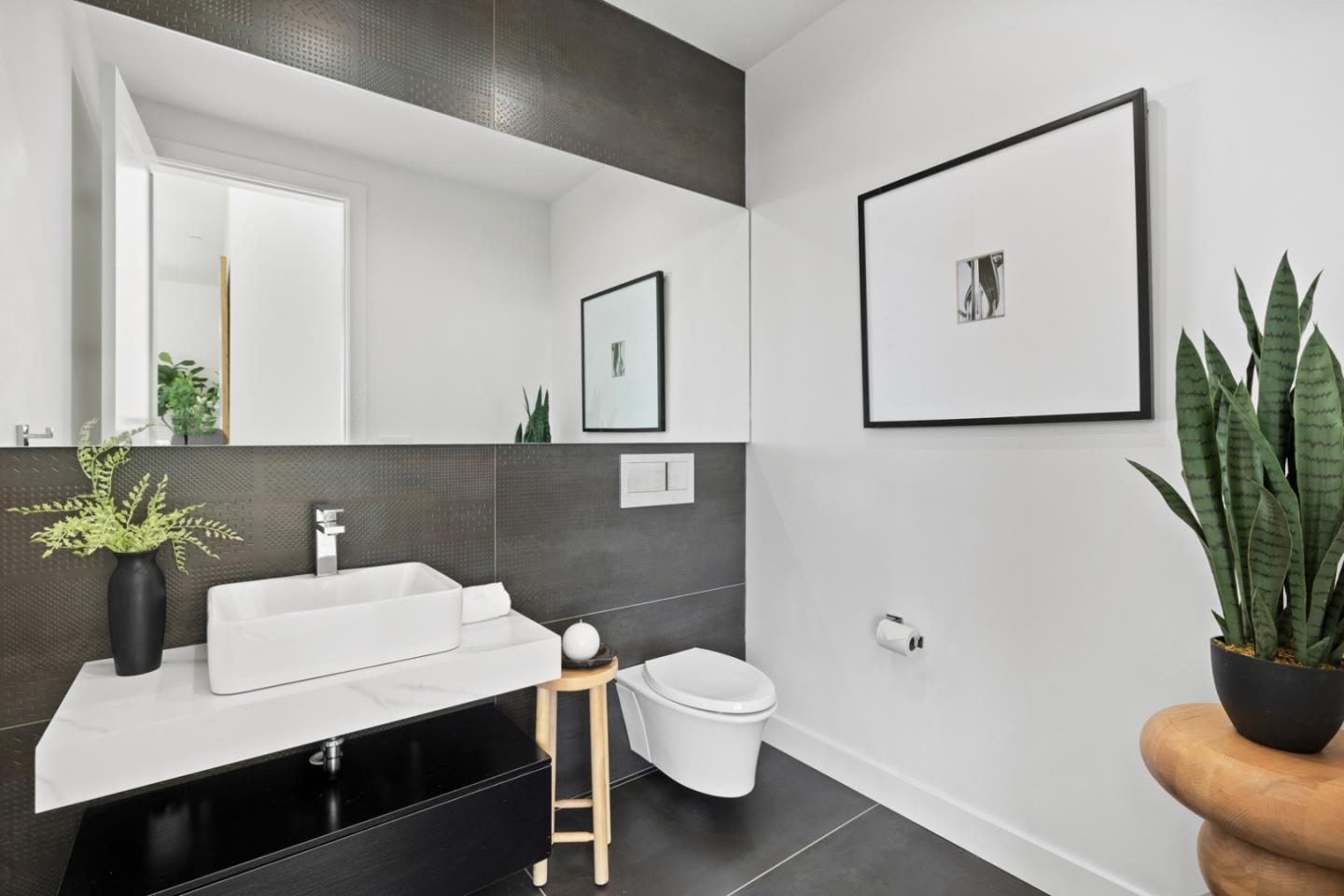 Detail Gallery Image 35 of 102 For 3 Wolfback Ridge Rd, Sausalito,  CA 94965 - 5 Beds | 5/1 Baths