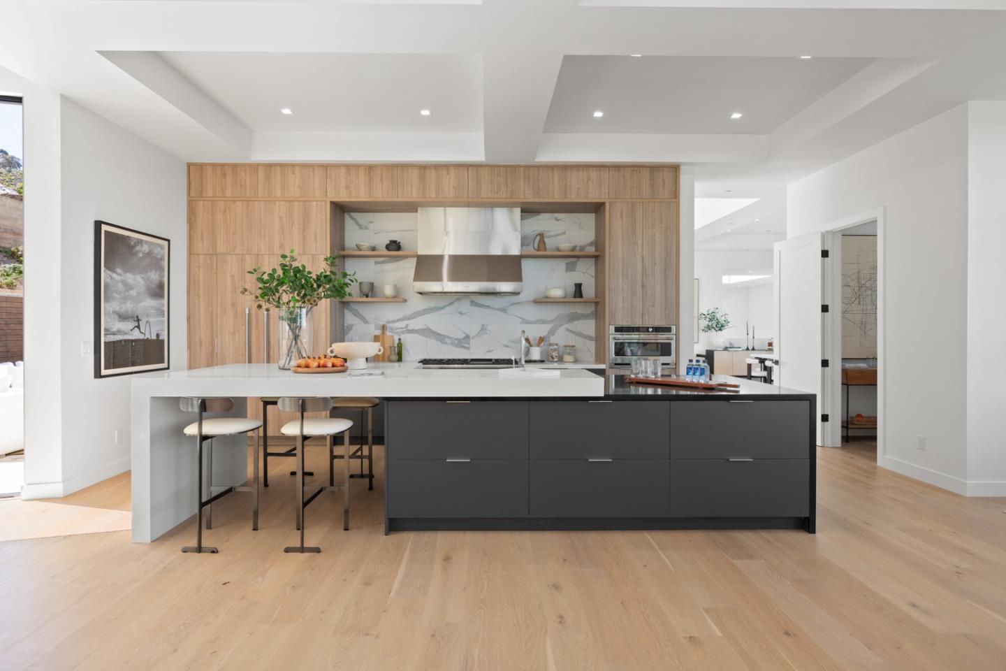 Detail Gallery Image 37 of 102 For 3 Wolfback Ridge Rd, Sausalito,  CA 94965 - 5 Beds | 5/1 Baths