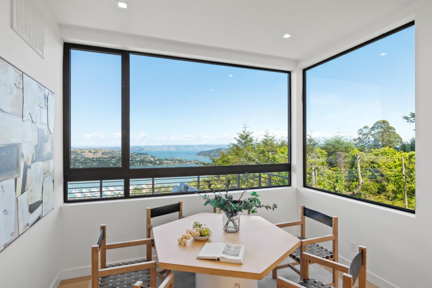 Detail Gallery Image 40 of 102 For 3 Wolfback Ridge Rd, Sausalito,  CA 94965 - 5 Beds | 5/1 Baths