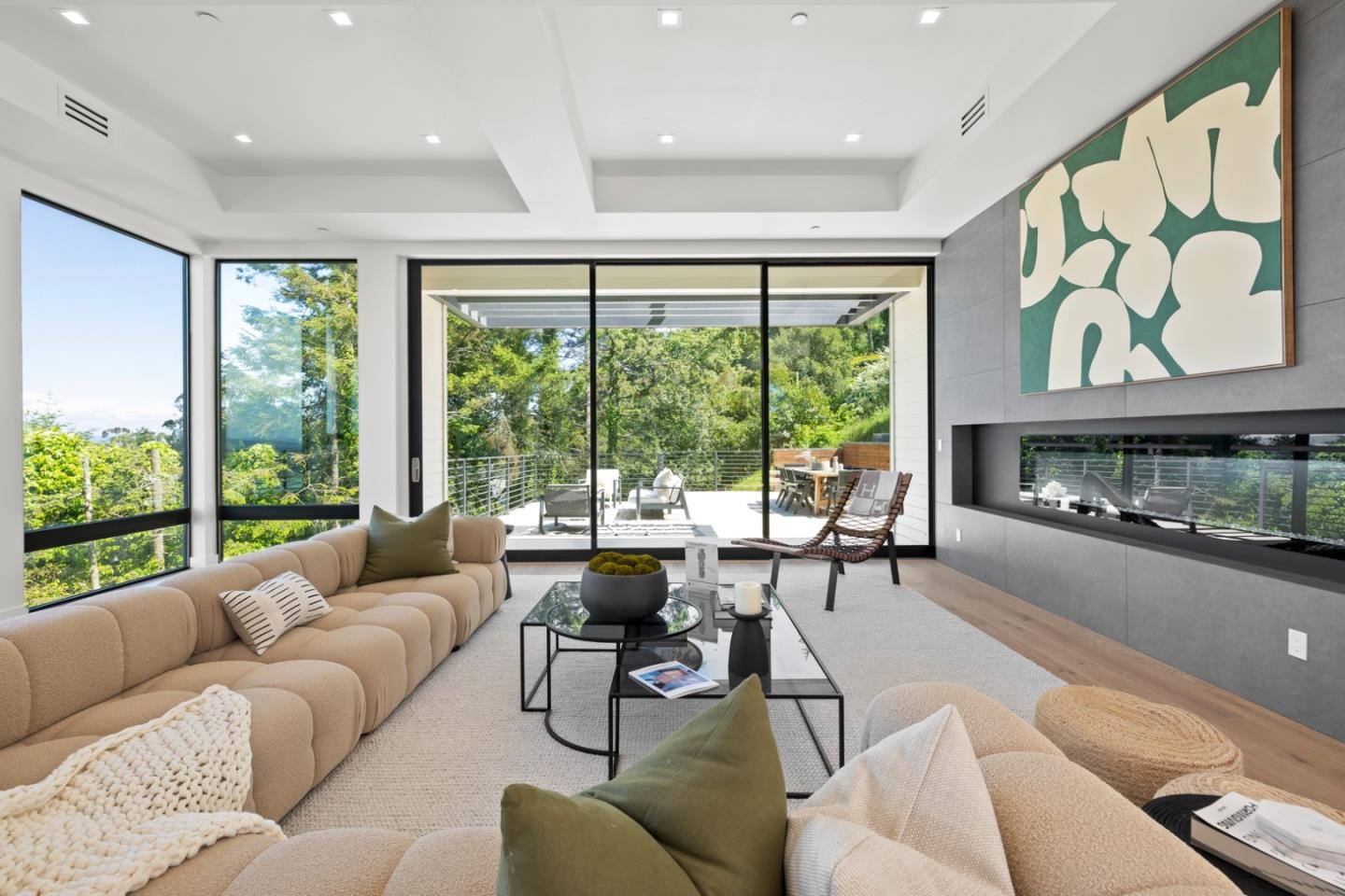 Detail Gallery Image 46 of 102 For 3 Wolfback Ridge Rd, Sausalito,  CA 94965 - 5 Beds | 5/1 Baths