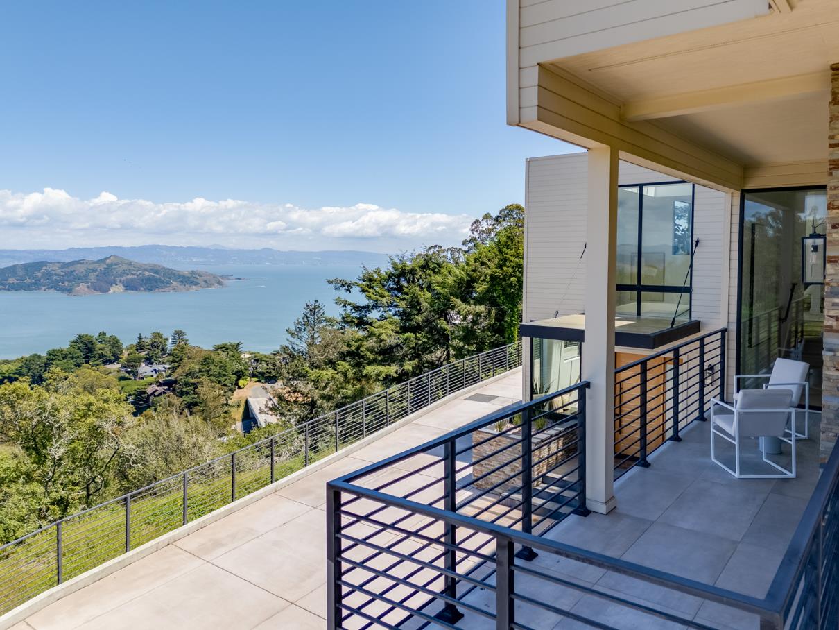 Detail Gallery Image 65 of 102 For 3 Wolfback Ridge Rd, Sausalito,  CA 94965 - 5 Beds | 5/1 Baths