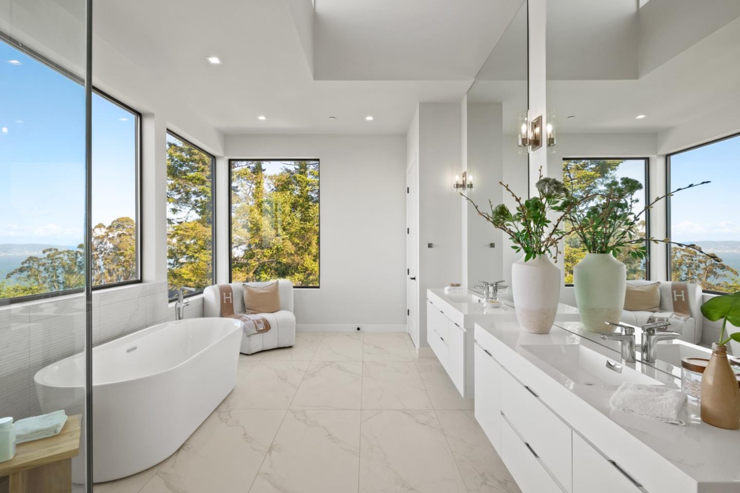 Detail Gallery Image 92 of 102 For 3 Wolfback Ridge Rd, Sausalito,  CA 94965 - 5 Beds | 5/1 Baths