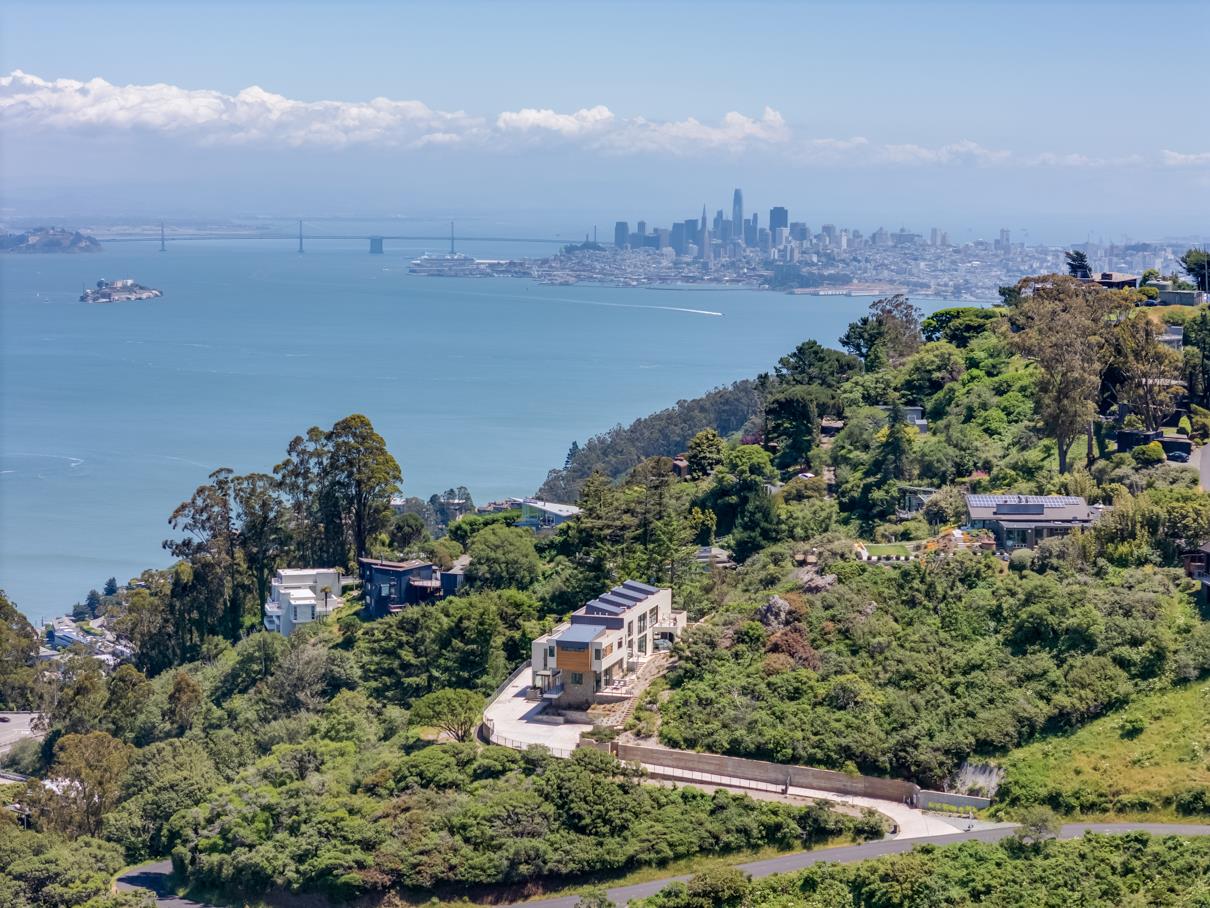 Detail Gallery Image 96 of 102 For 3 Wolfback Ridge Rd, Sausalito,  CA 94965 - 5 Beds | 5/1 Baths