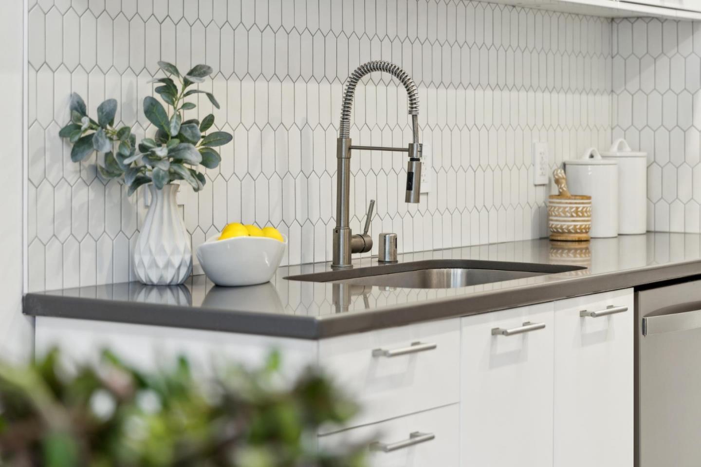 Detail Gallery Image 19 of 41 For 500 W Middlefield Rd #164,  Mountain View,  CA 94043 - 1 Beds | 1 Baths