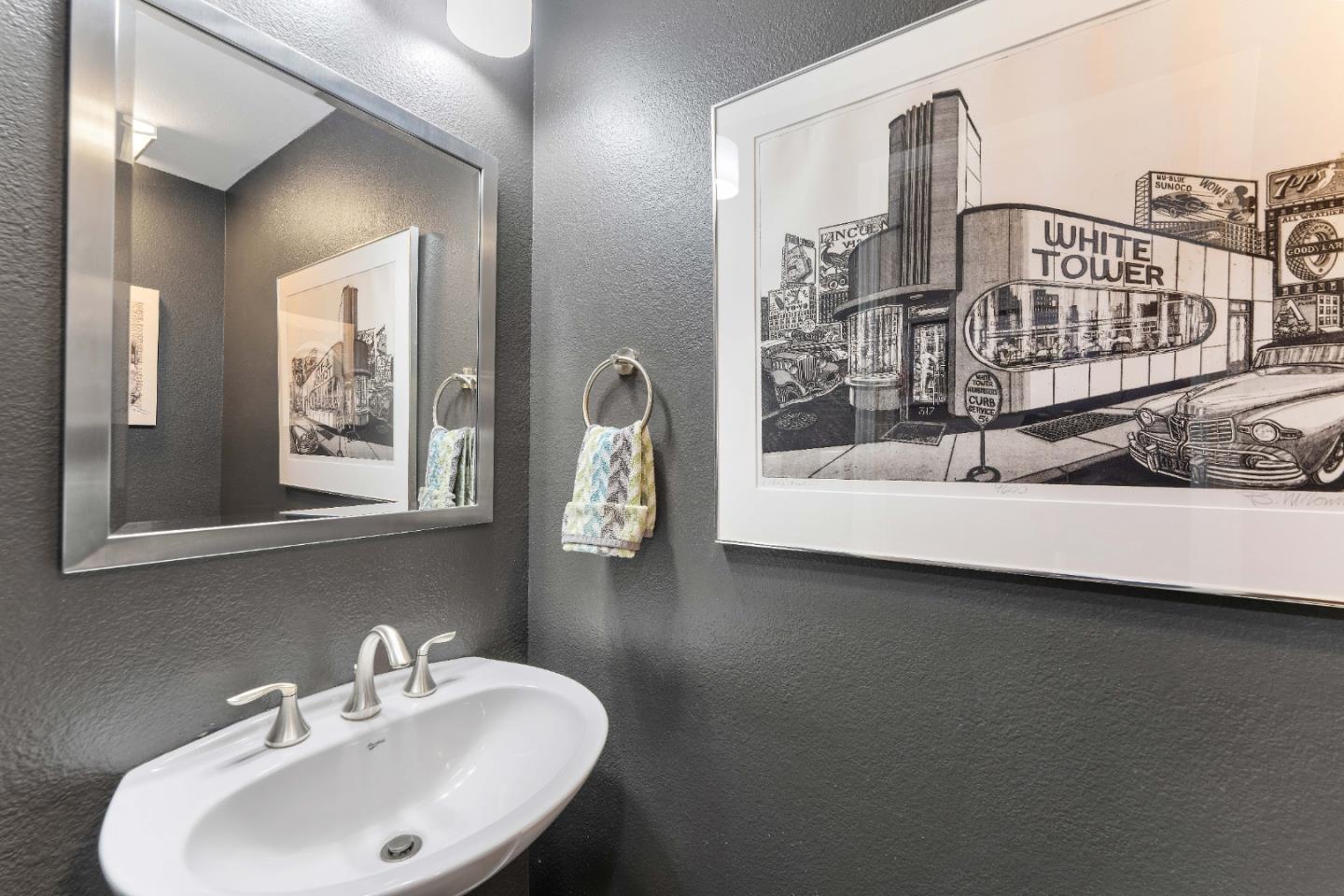 Detail Gallery Image 12 of 25 For 85 Bassett St, San Jose,  CA 95110 - 3 Beds | 2/1 Baths