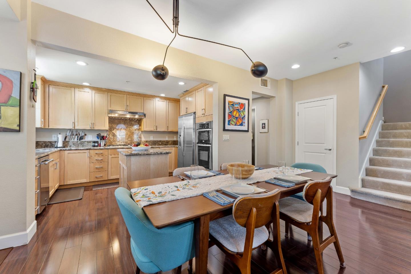 Detail Gallery Image 8 of 25 For 85 Bassett St, San Jose,  CA 95110 - 3 Beds | 2/1 Baths