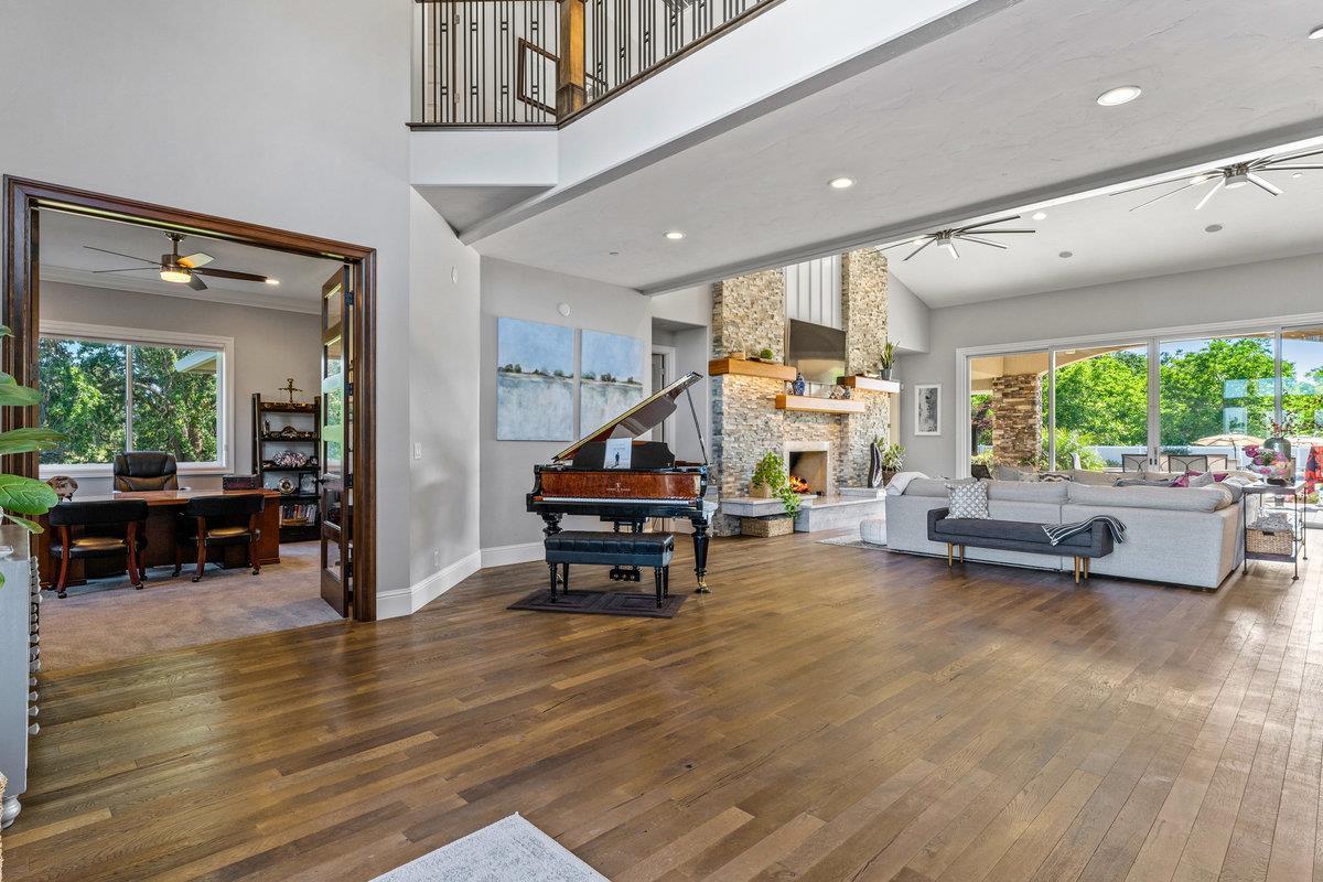 Detail Gallery Image 17 of 98 For 2165 W Biggs Gridley Rd, Gridley,  CA 95948 - 5 Beds | 6/1 Baths