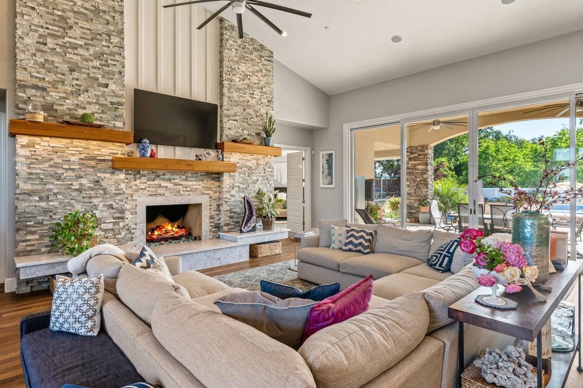 Detail Gallery Image 20 of 98 For 2165 W Biggs Gridley Rd, Gridley,  CA 95948 - 5 Beds | 6/1 Baths