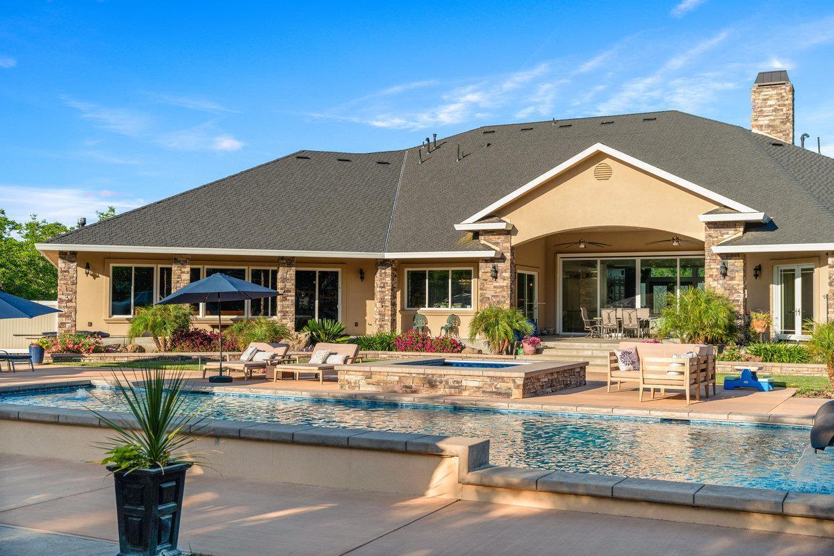 Detail Gallery Image 82 of 98 For 2165 W Biggs Gridley Rd, Gridley,  CA 95948 - 5 Beds | 6/1 Baths