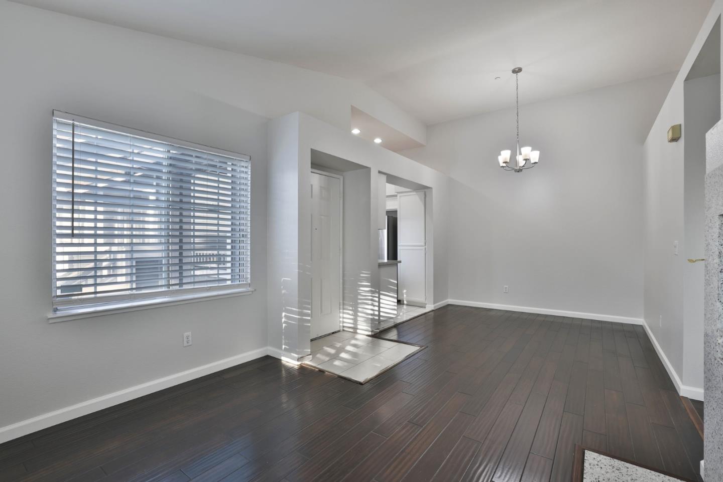 Detail Gallery Image 8 of 21 For 5658 Statice Cmn, Fremont,  CA 94538 - 2 Beds | 2 Baths