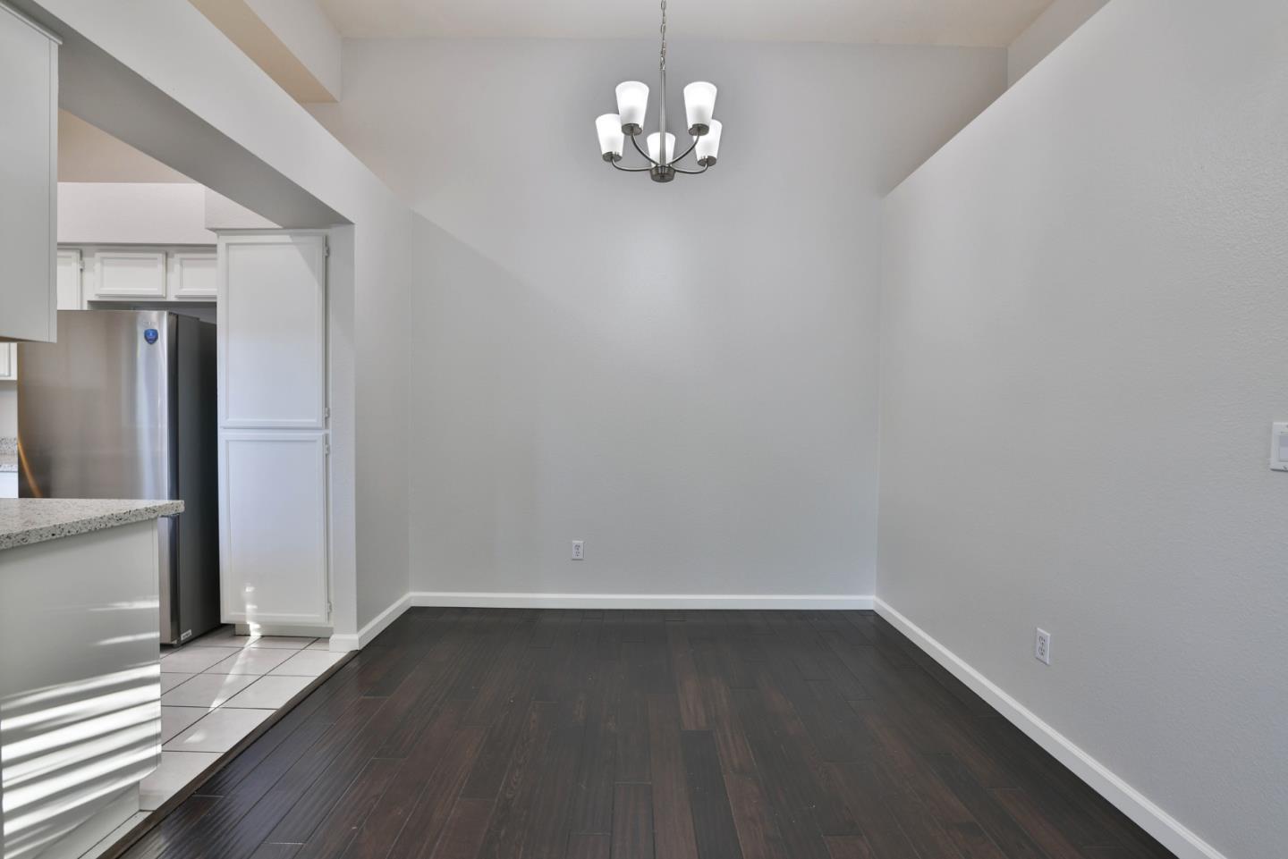 Detail Gallery Image 9 of 21 For 5658 Statice Cmn, Fremont,  CA 94538 - 2 Beds | 2 Baths