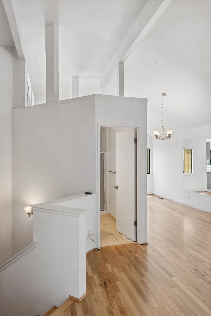 Detail Gallery Image 18 of 21 For 26 Seacliff Dr, Aptos,  CA 95003 - 2 Beds | 2/1 Baths