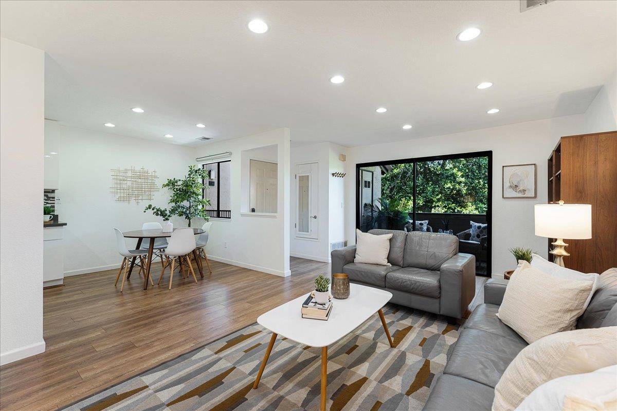 Detail Gallery Image 4 of 35 For 46 Shaniko Cmn #94,  Fremont,  CA 94539 - 2 Beds | 2 Baths