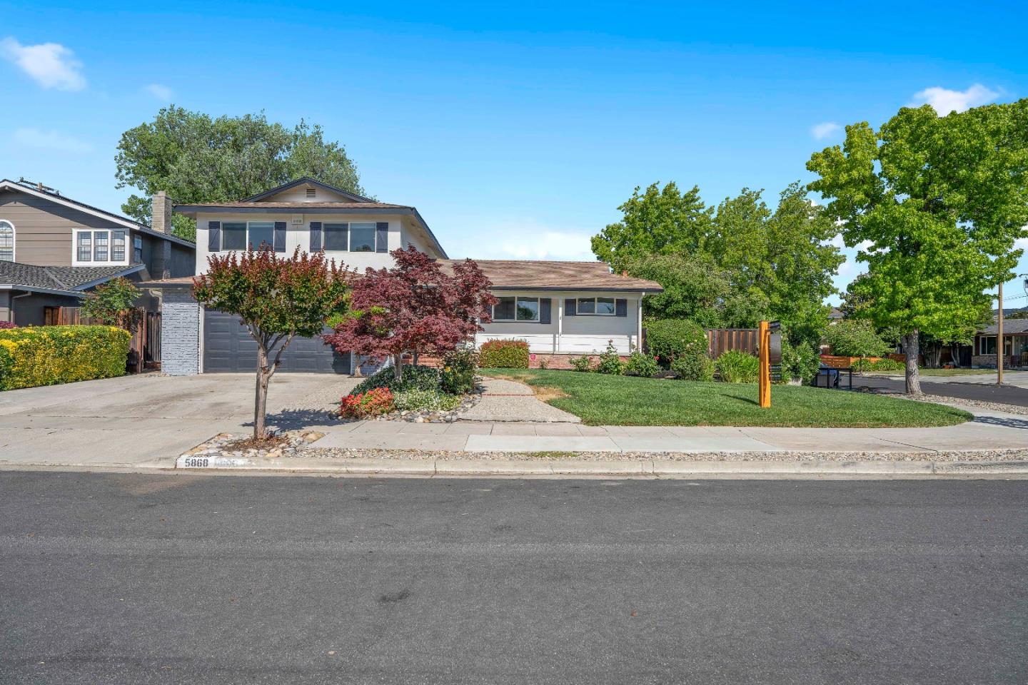 Detail Gallery Image 2 of 63 For 5868 Montevino Dr, San Jose,  CA 95123 - 3 Beds | 2/1 Baths