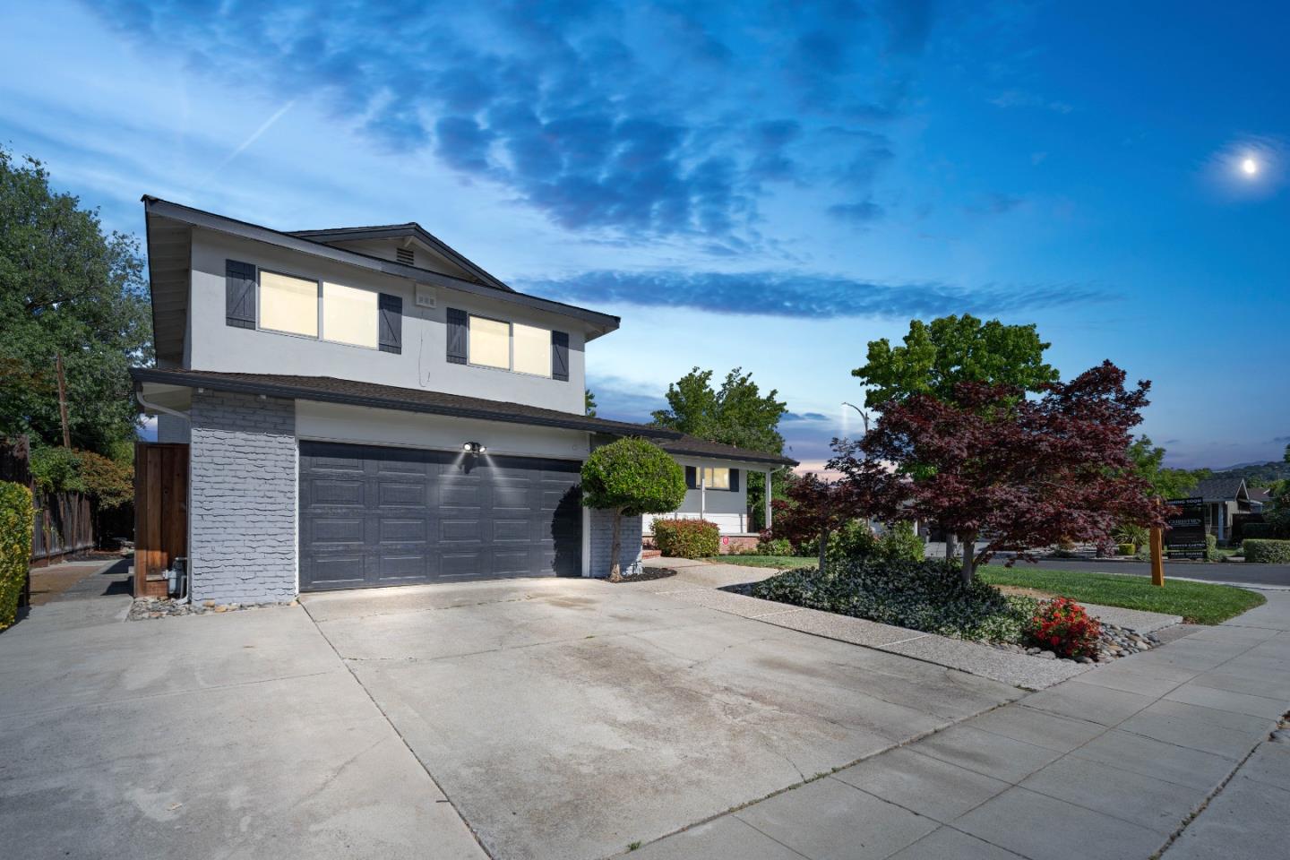 Detail Gallery Image 5 of 63 For 5868 Montevino Dr, San Jose,  CA 95123 - 3 Beds | 2/1 Baths